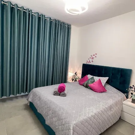 Butterfly Touch Apartment *