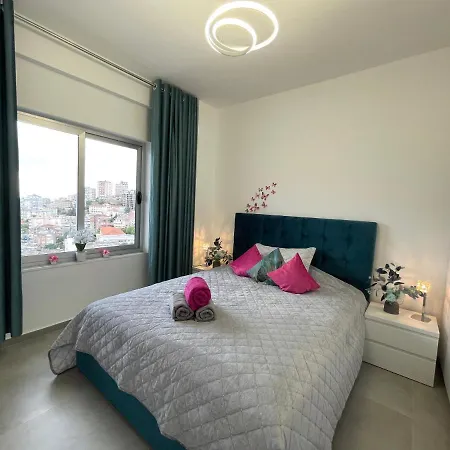 Apartment Butterfly Touch *